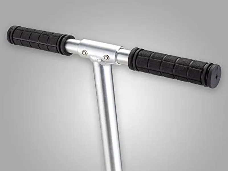 Mongoose Trace 200 Folding Scooter Black 2 Mongoose Trace 200 Folding Scooter Black - Image 2