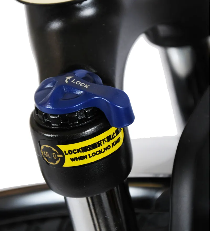 Salcano Istanbul Commuter Hybrid Bike Cream 7 Salcano Istanbul Commuter Hybrid Bike Cream - Image 7