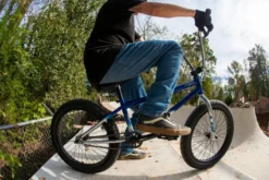 Mongoose Legion L60 BMX Bike Blue 13 Mongoose Legion L60 BMX Bike Blue -Oxford || XLC || Shimano Sales 1d707a7d32b9 M21 20U LegionL60 BLU LS25