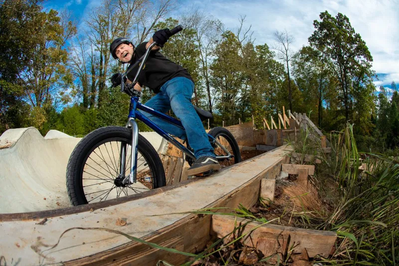 Mongoose Legion L60 BMX Bike Blue 8 Mongoose Legion L60 BMX Bike Blue - Image 8