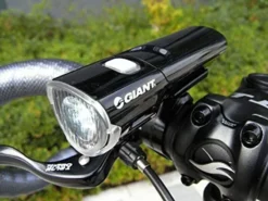 Giant Numen HL2 0 Front Light