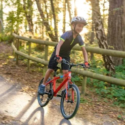 Schwinn Campus 20 Inch Wheel Kids Bike Red 19 Schwinn Campus 20 Inch Wheel Kids Bike Red -Oxford || XLC || Shimano Sales CAMPUS