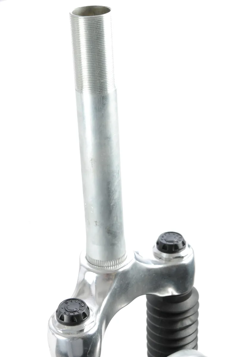 700c Fork Suspension 1 Inch Threaded Silver 2 700c Fork Suspension 1 Inch Threaded Silver - Image 2