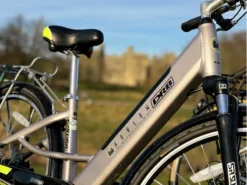 Dallingridge Harlow 700c Wheel Electric Bike Silver -Oxford || XLC || Shimano Sales harlowD