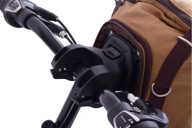 Dawes Quick Release Canvas Handlebar/Shoulder Bag 11L Khaki 4 Dawes Quick Release Canvas Handlebar/Shoulder Bag 11L Khaki - Image 4