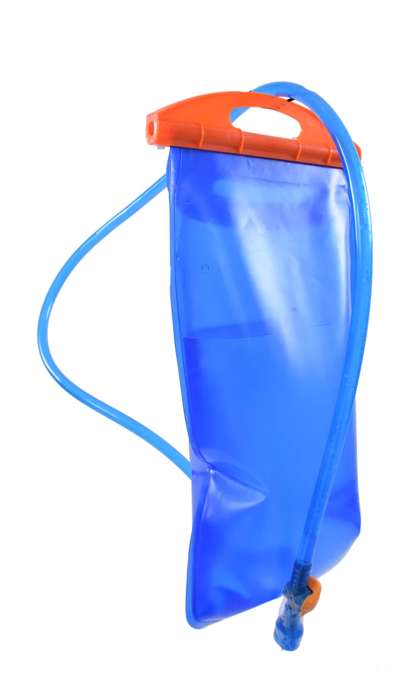 Hydration Bladder Bag 1 5L 4 Hydration Bladder Bag 1 5L - Image 4